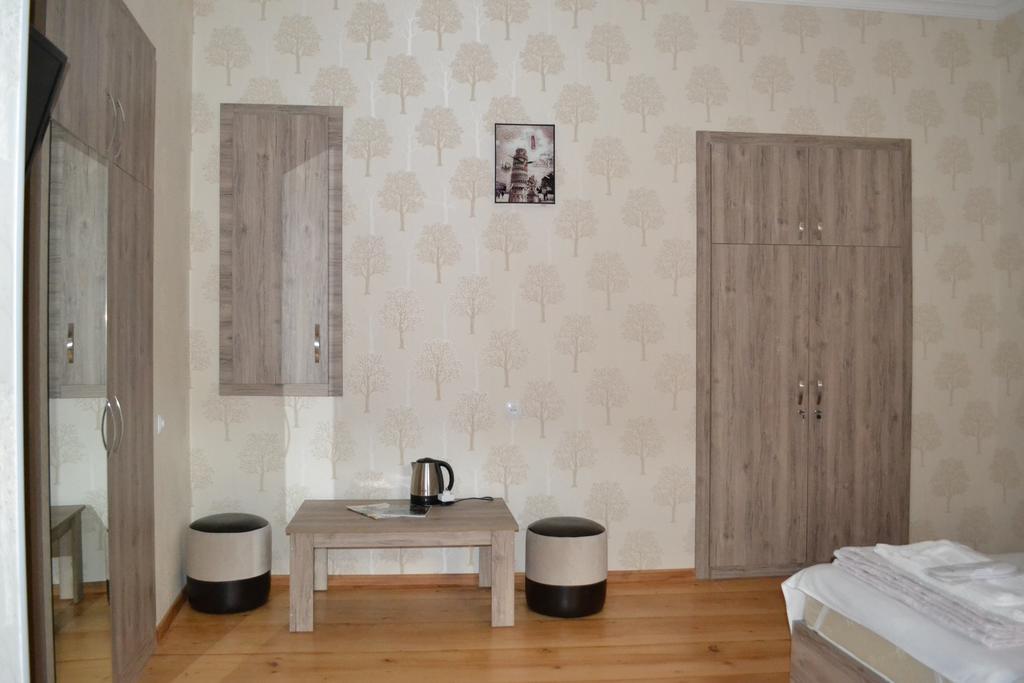 Guest House Rafael Tiflis Exterior foto