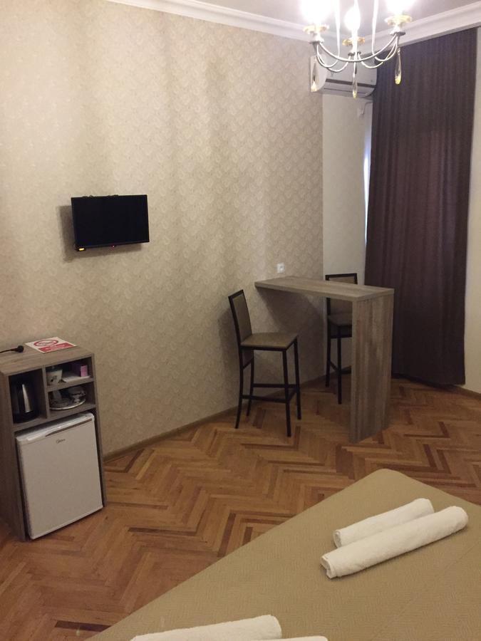 Guest House Rafael Tiflis Exterior foto