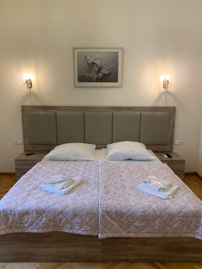 Guest House Rafael Tiflis Exterior foto